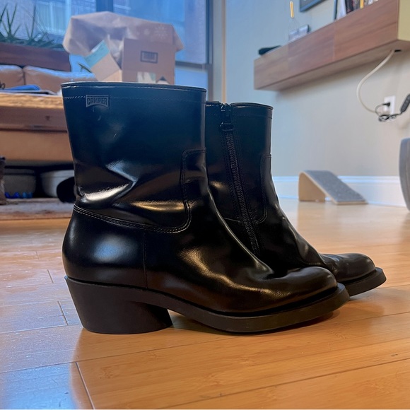 Camper Bonnie Zip Boots - Picture 4 of 8